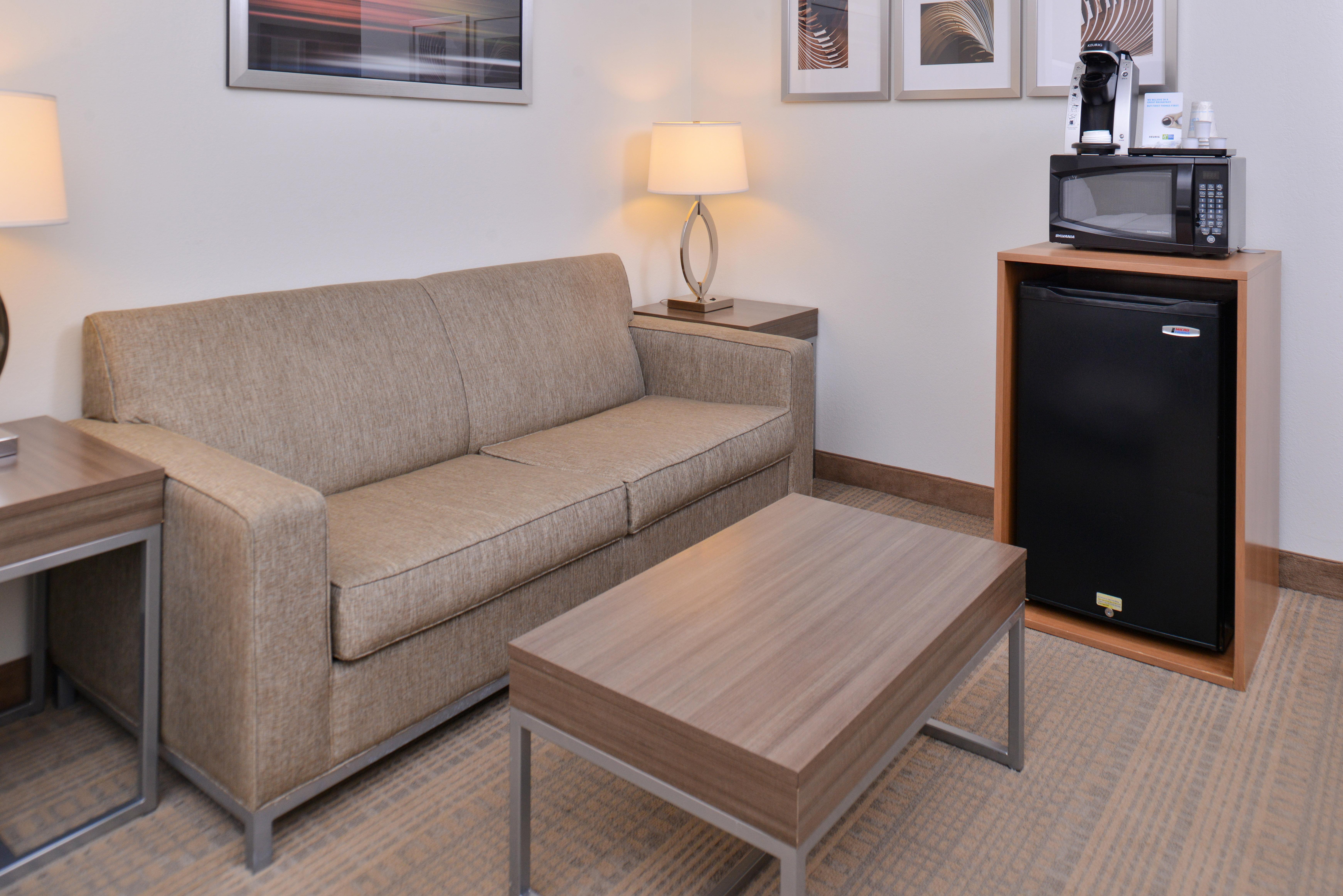Holiday Inn Express And Suites New Orleans Airport By Ihg Saint Rose Exterior foto