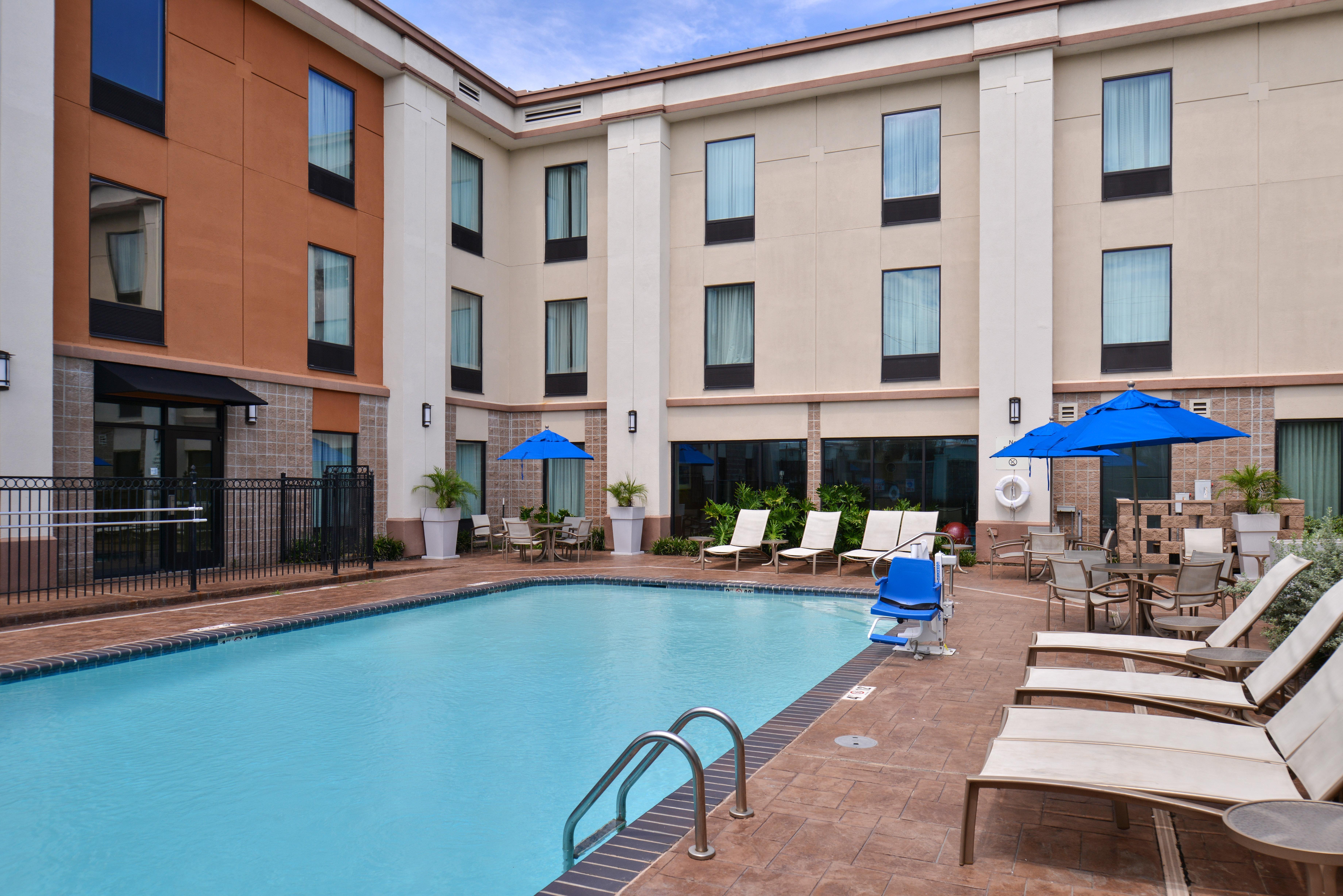 Holiday Inn Express And Suites New Orleans Airport By Ihg Saint Rose Exterior foto